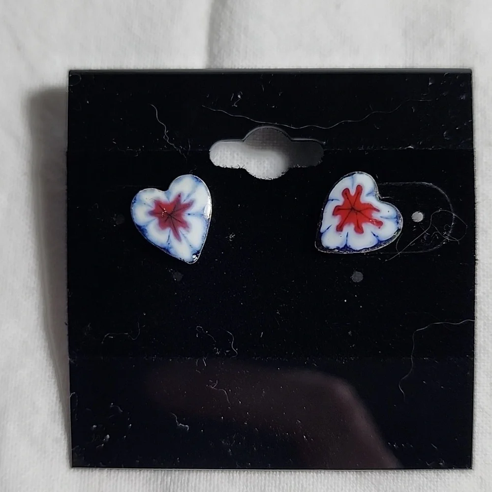 Vintage Heart‎ Shaped Earrings